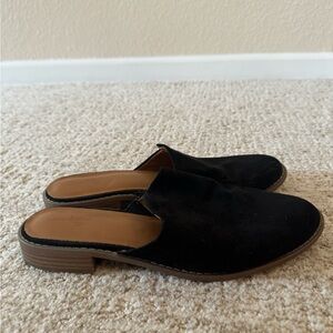 Black womens slip on mules